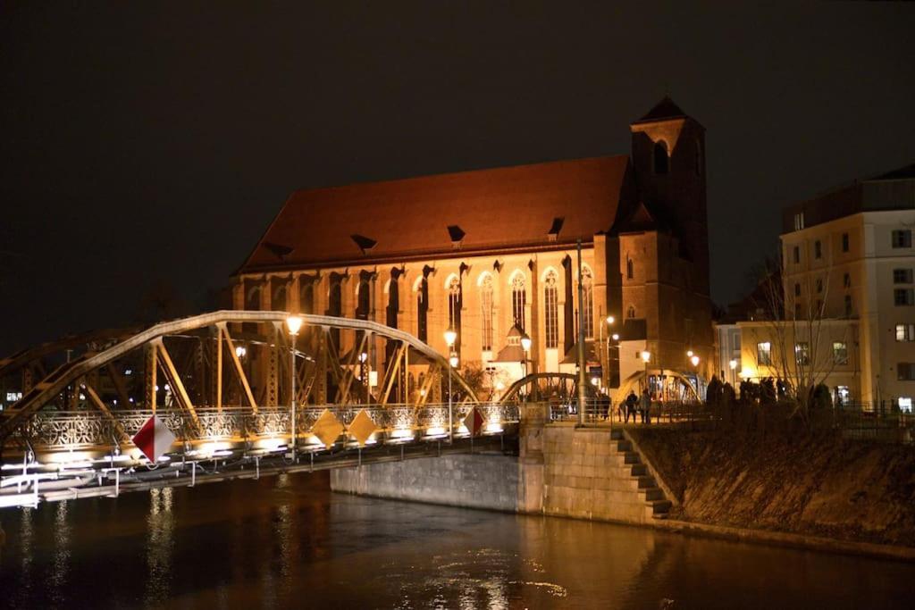 Natural Apartment In The City Center - Old Town Breslau Exterior foto